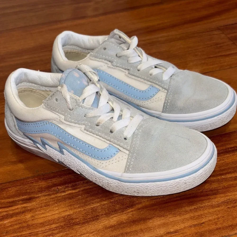 Vans Stylish Kids Sneakers in Light Blue and White size 2.5